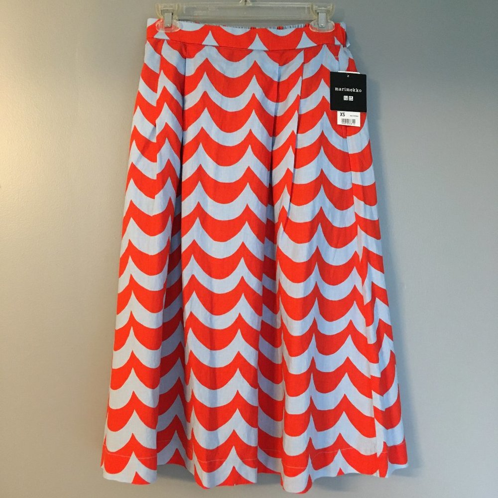 Uniqlo x Marimekko Limited Edition linen skirt